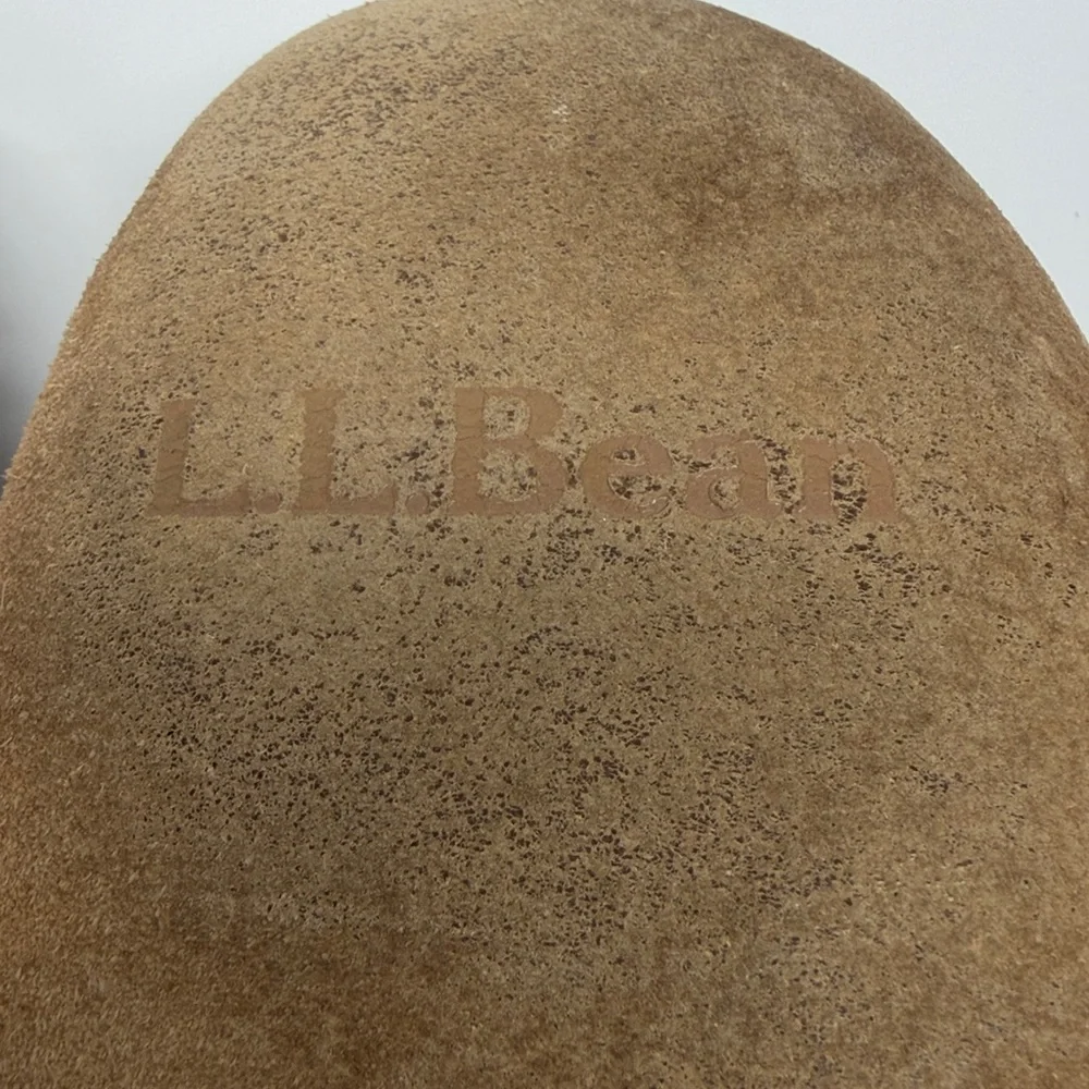 L.L. Bean Wicked Good Genuine Kids Shearling Slipper Color Brown Size‎ 4